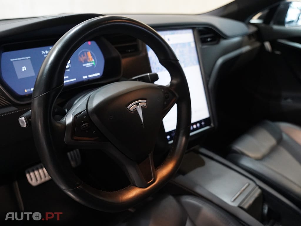 Tesla Model S Performance Ludicrous AWD