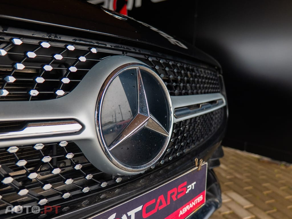Mercedes-Benz GLC 300 4MATIC AMG LINE