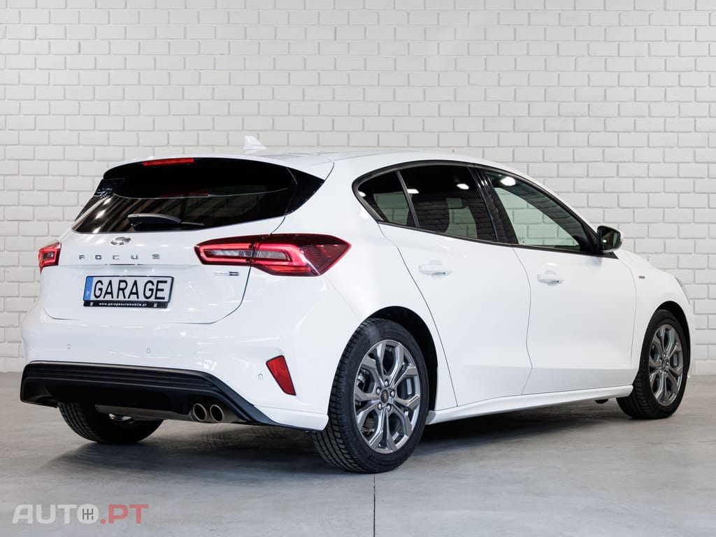 Ford Focus 1.0 EcoBoost MHEV ST-Line