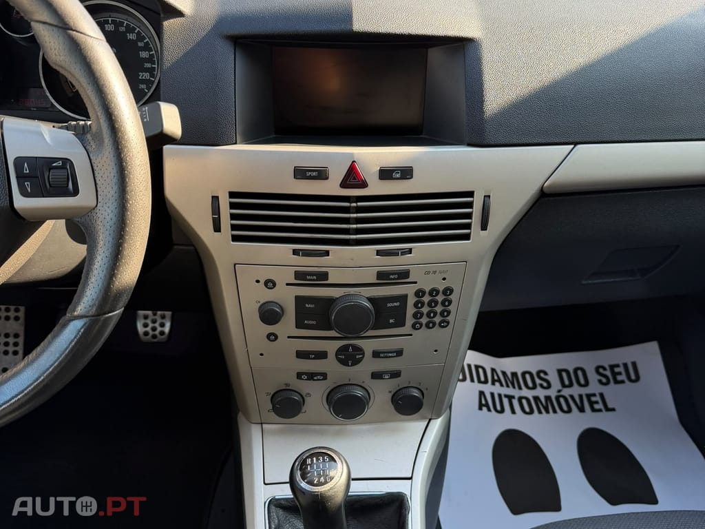 Opel Astra 1.3 CDTi Edition