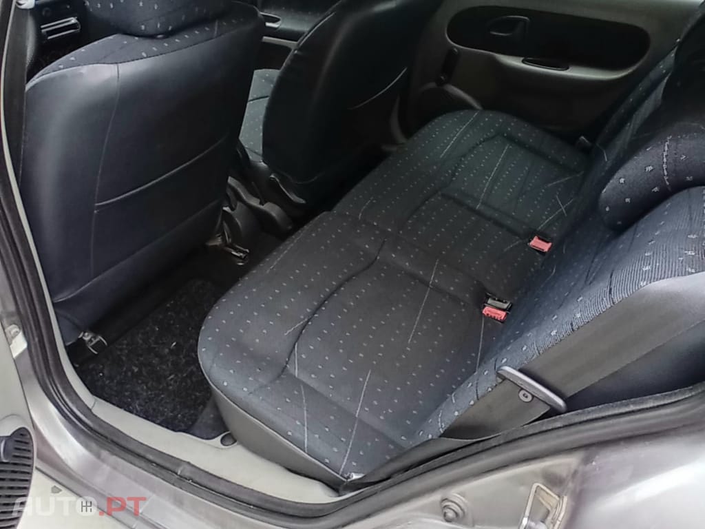 Renault Clio 1.2  16 V