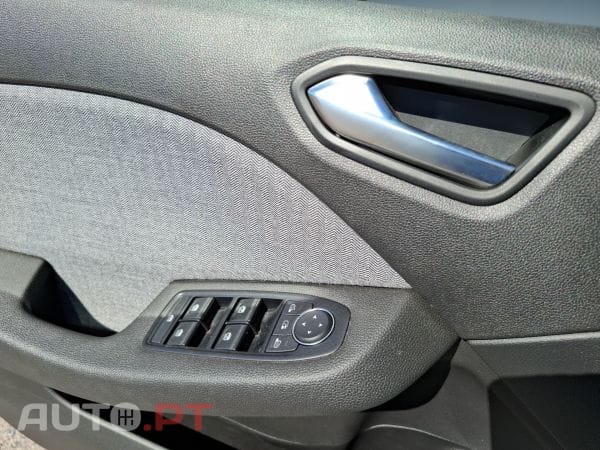 Renault Clio TCe 100 Bi-Fuel Techno