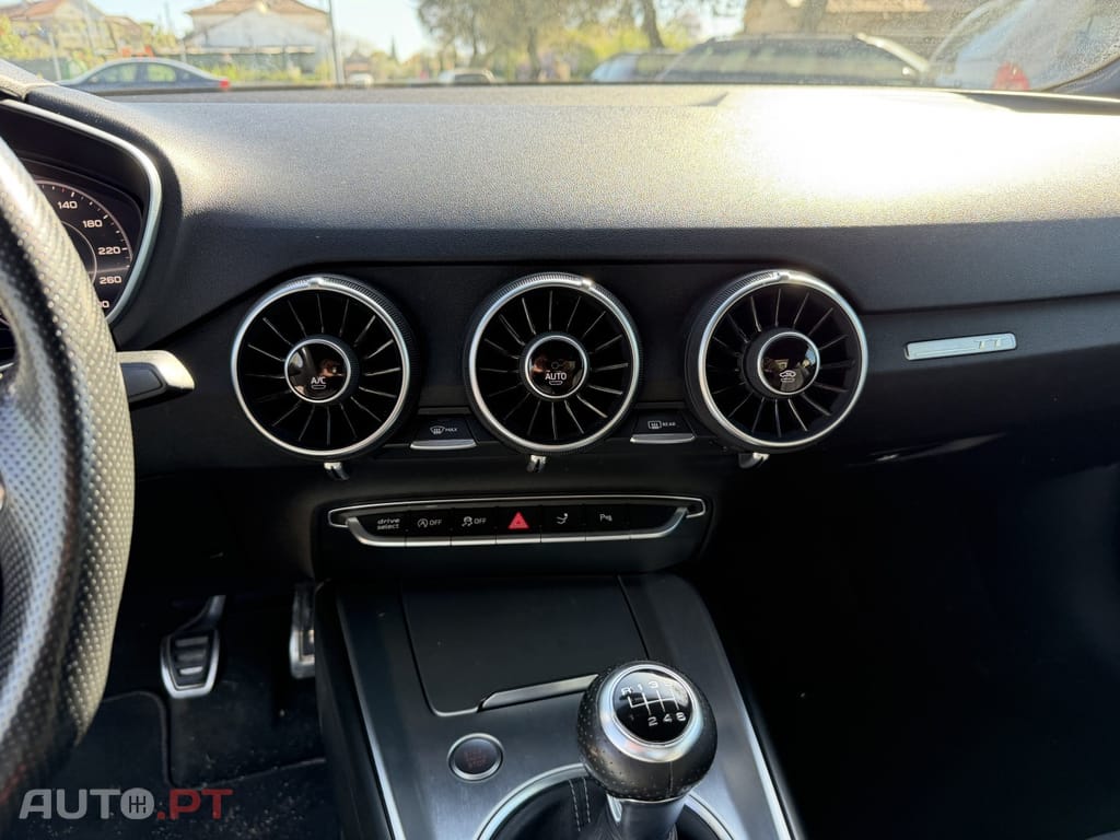 Audi TT 2.0 TDI S-line
