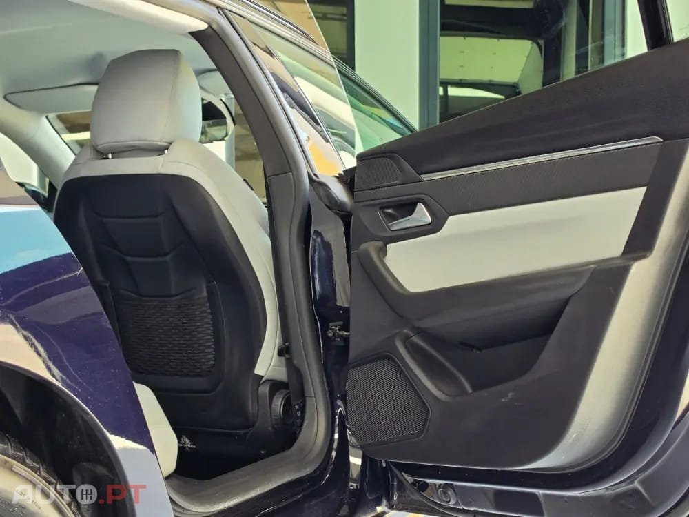 Peugeot 508 SW 1.6 Hybrid Allure e-EAT8