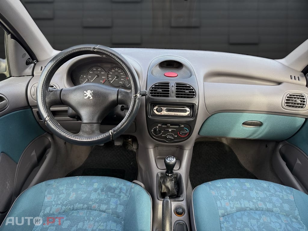 Peugeot 206 xt