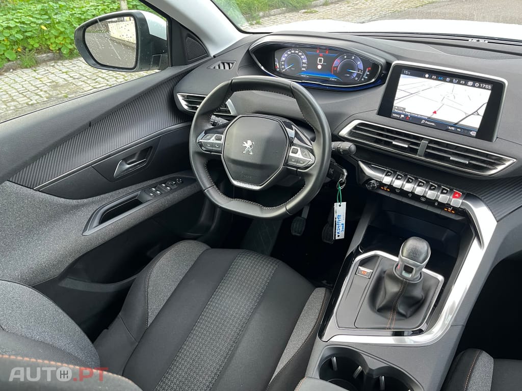 Peugeot 3008 1.5 BlueHDi Allure