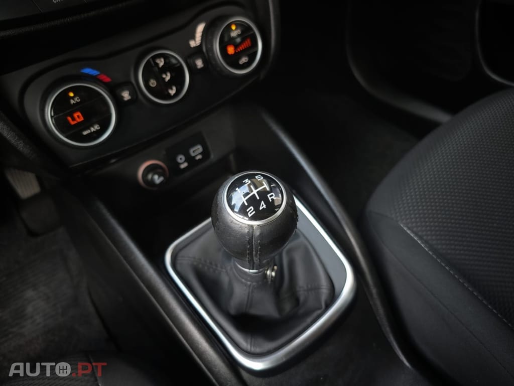 Fiat Tipo 1.3 M-Jet Lounge J17