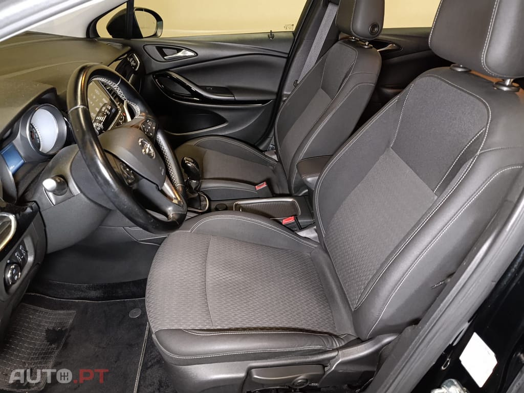 Opel Astra Sports Tourer 1.0 Innovation