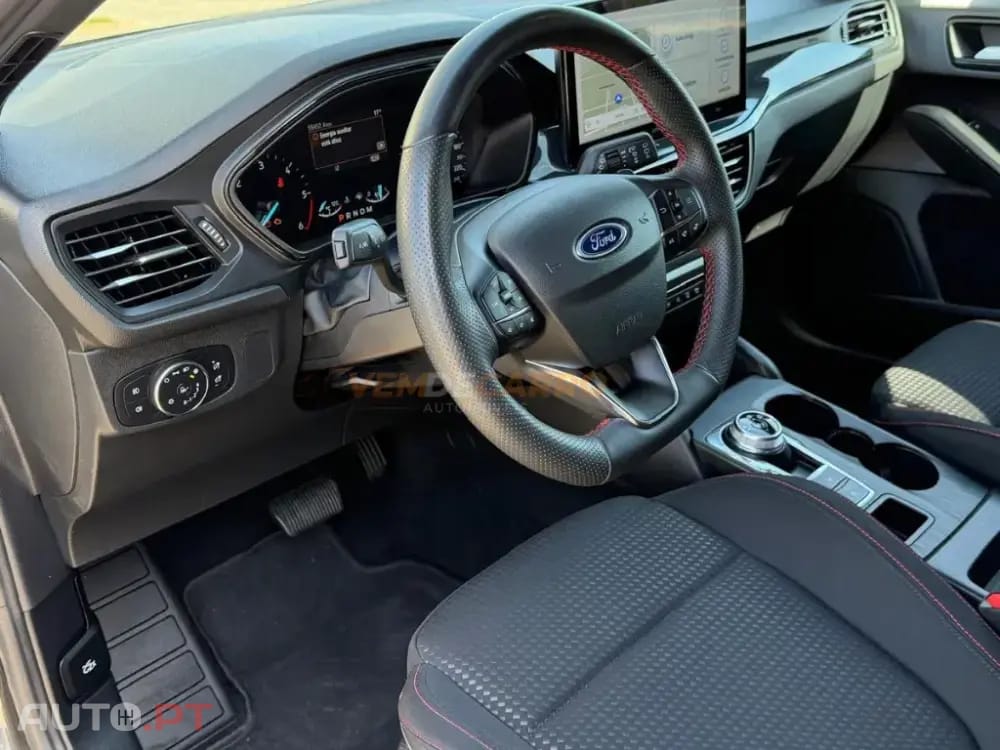 Ford Focus SW 1.5 Ecoblue ST Line