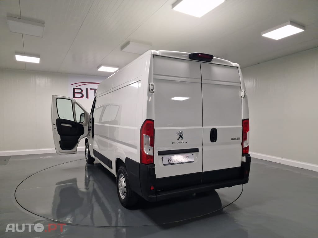 Peugeot Boxer 2.2 BlueHDi 335 L2H2 Pro GPS CAM. TRASEIRA IVA DEDUTIVEL