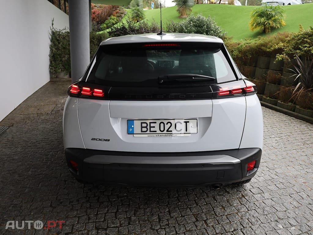 Peugeot 2008 1.2 PureTech Active