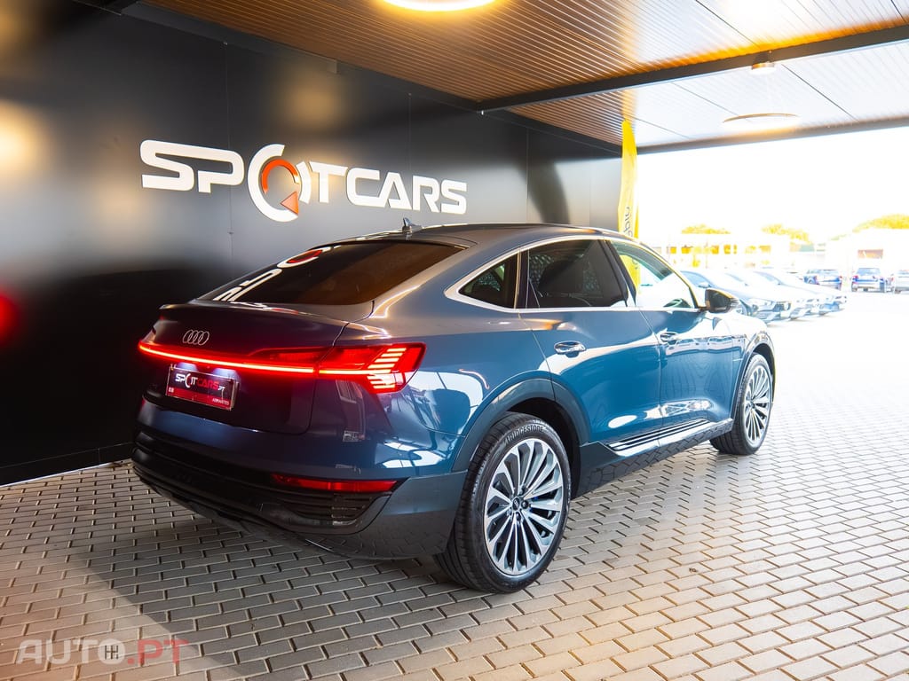 Audi Q8 E-Tron 55 quattro Advanced