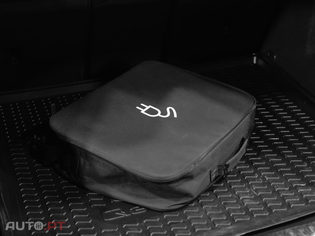 Audi Q3 45 TFSIe S line S tronic