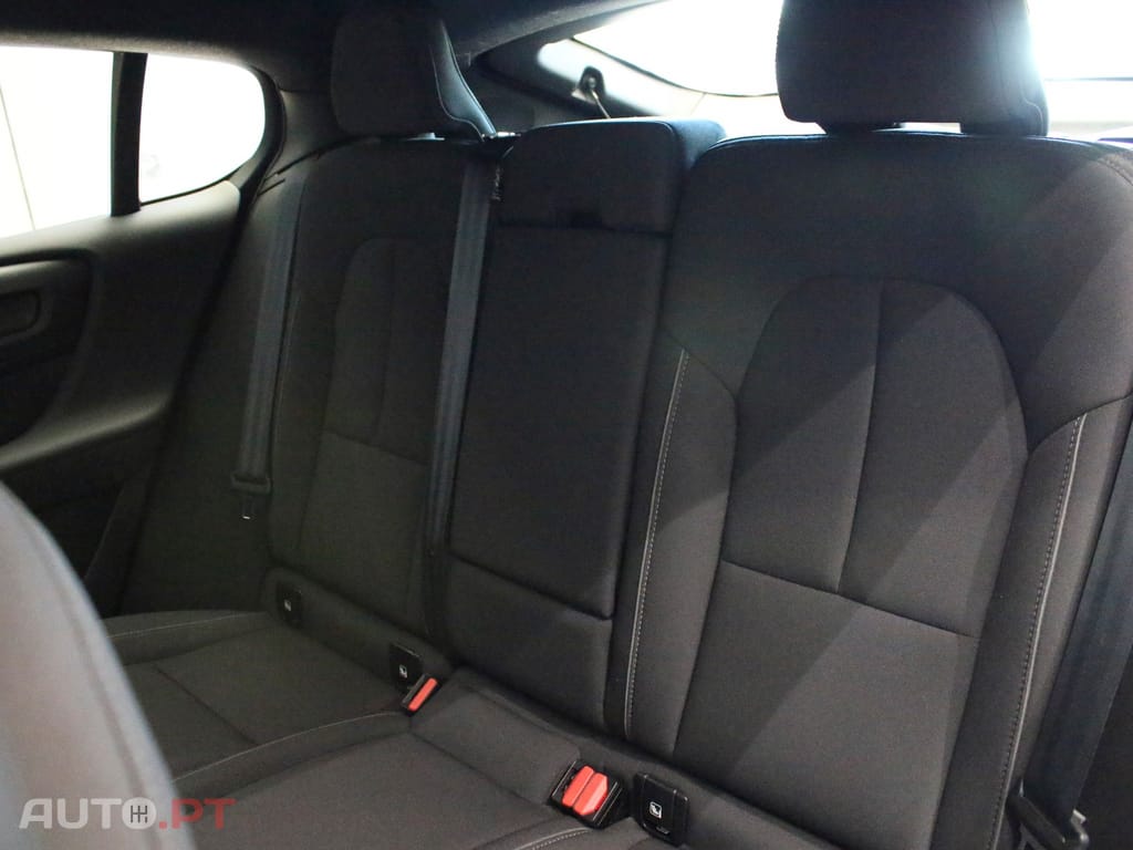 Volvo C40 Recharge Extended Range Core