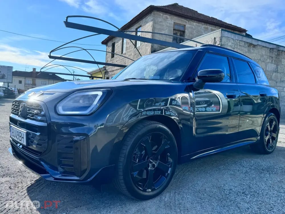 MINI Countryman John Cooper Works Auto