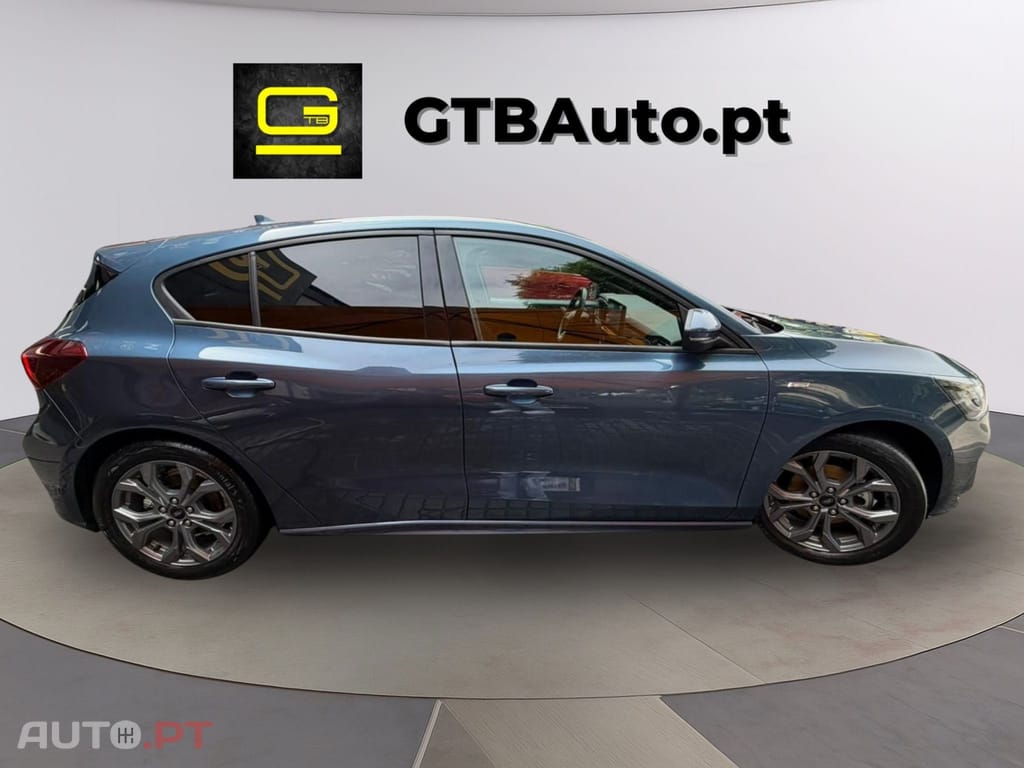 Ford Focus STLINE Hybrid