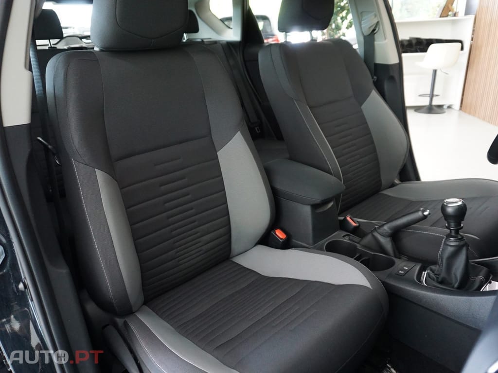 Toyota Auris 1.2 Turbo Design Edition