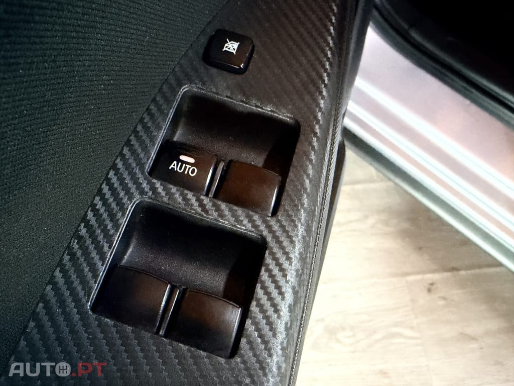 Mitsubishi Space Star 1.2 Intense Connect Edition