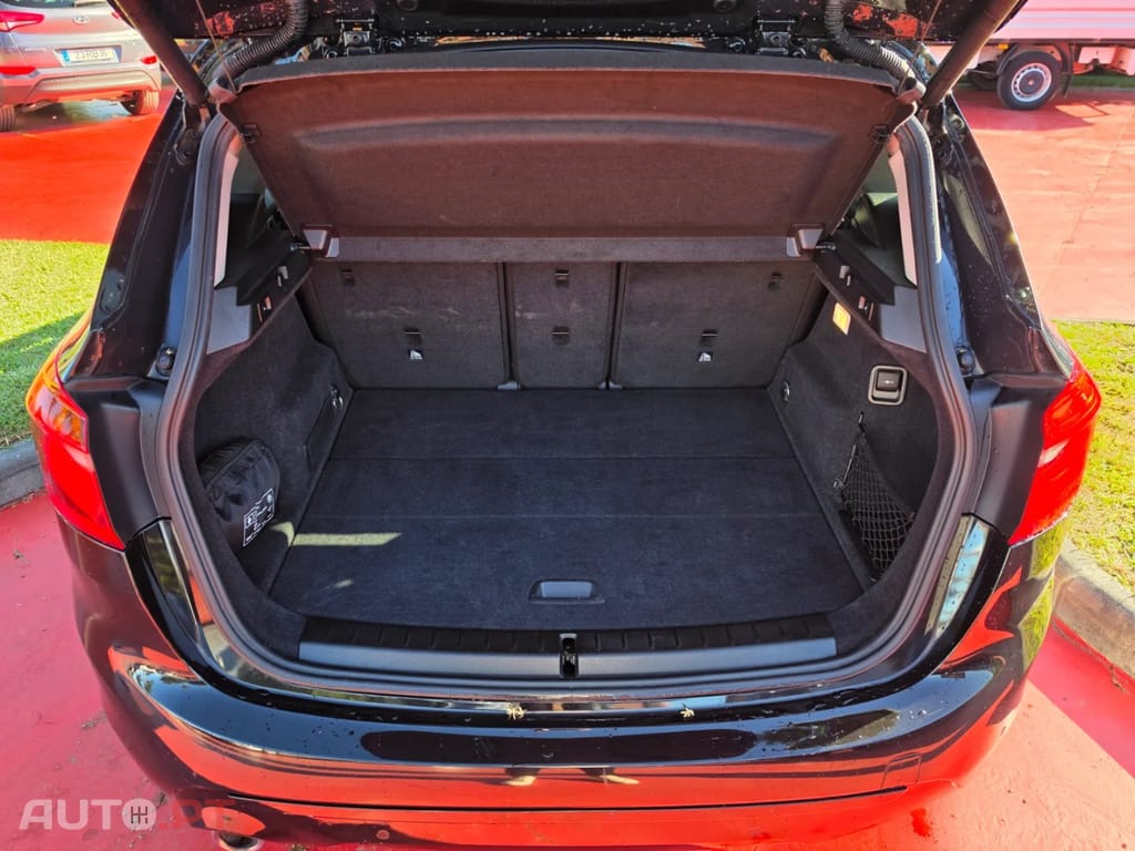 BMW 216 d Line Sport Auto