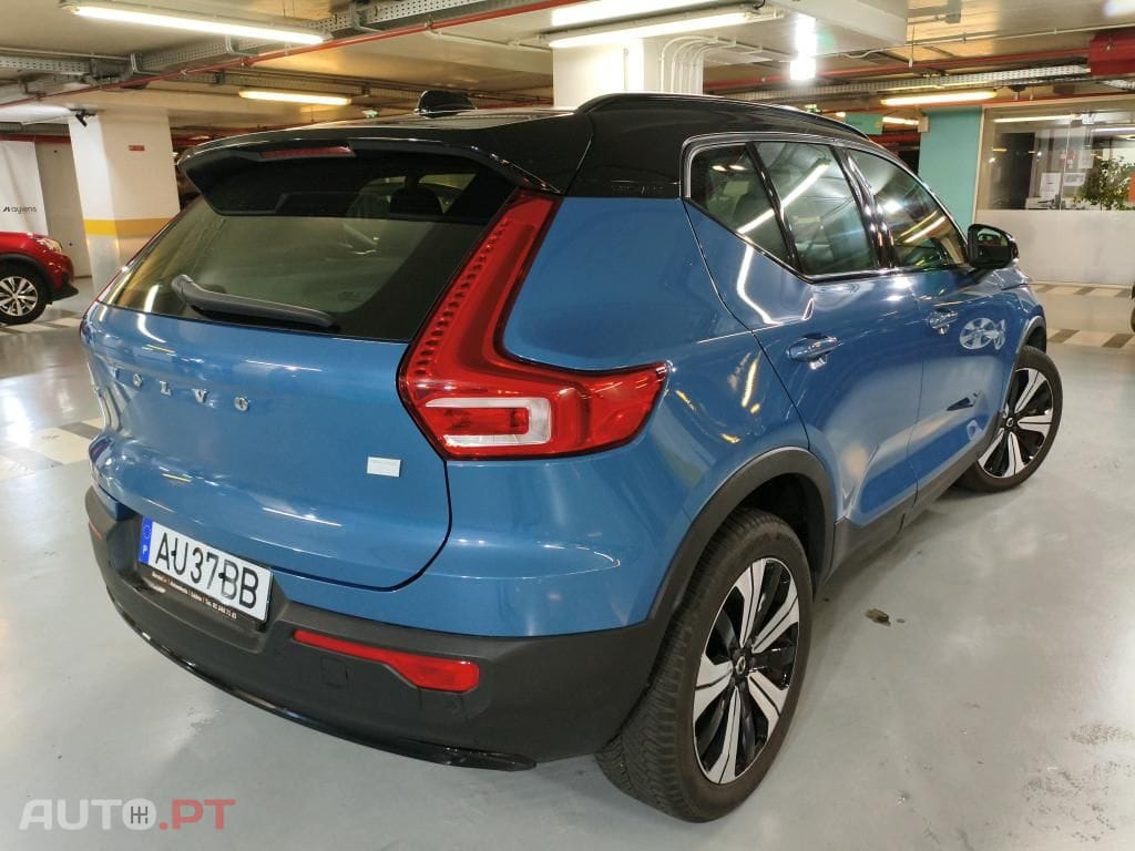 Volvo XC40 Recharge Core