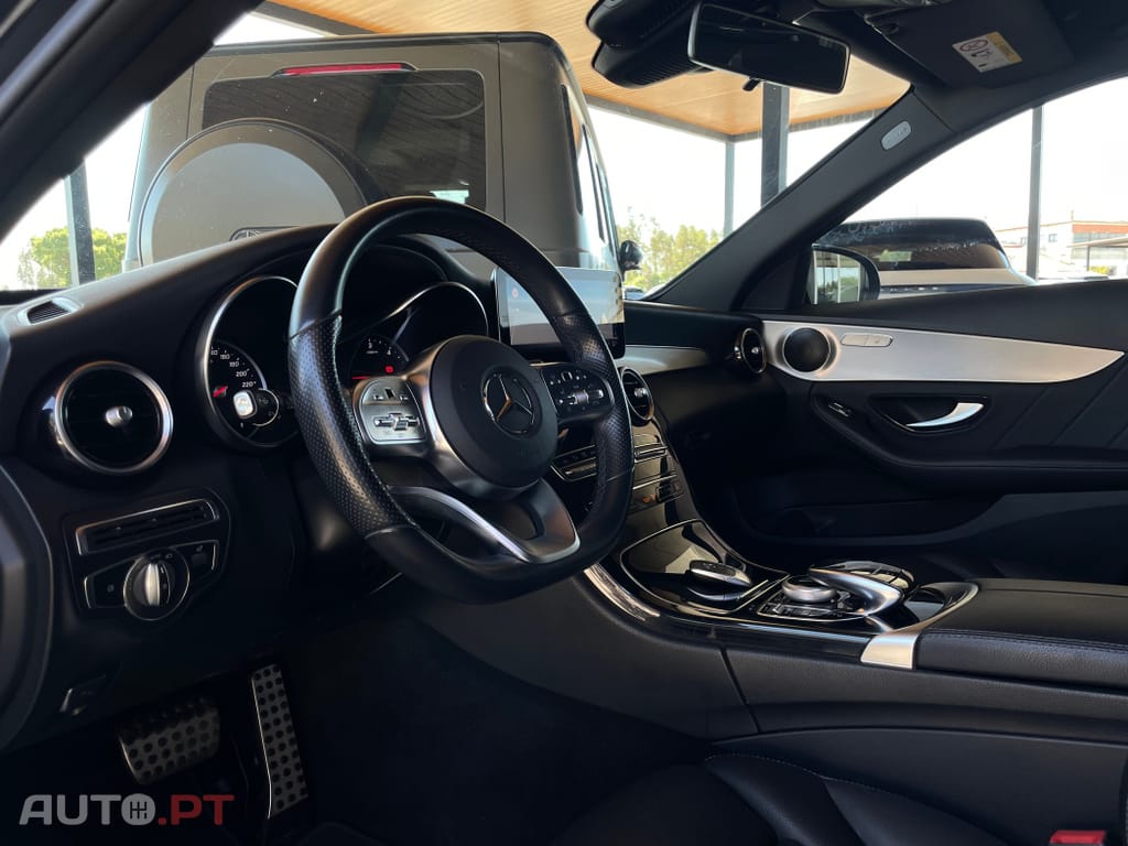 Mercedes-Benz C 300 de AMG Line