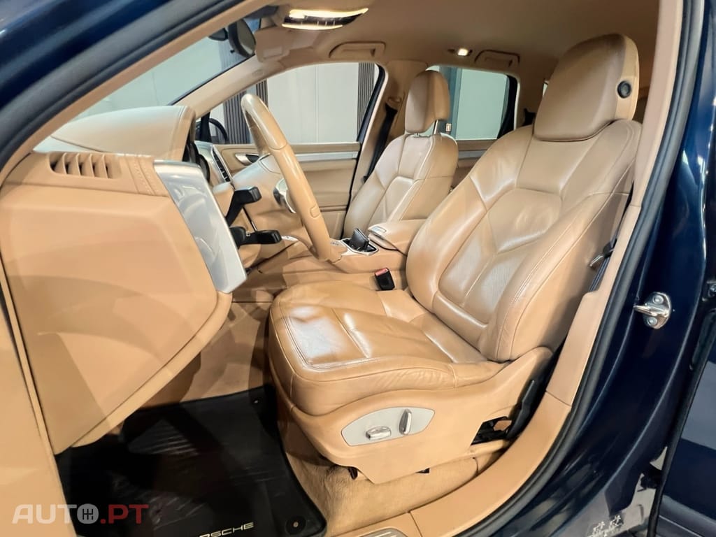 Porsche Cayenne S Hybrid