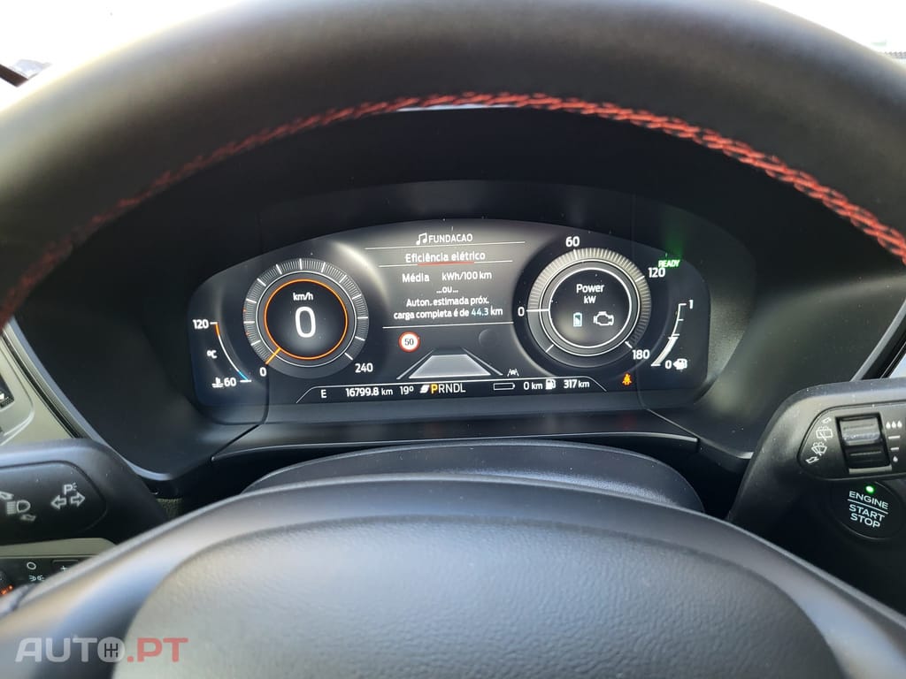 Ford Kuga 2.5 PHEV ST-Line X