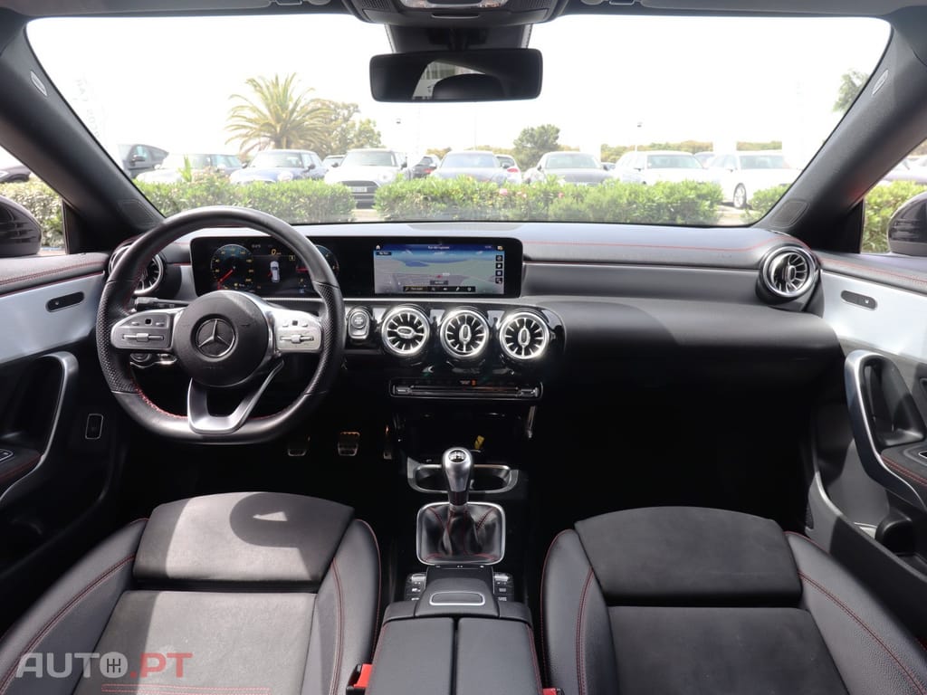 Mercedes-Benz CLA 180 d Shooting Brake AMG Line