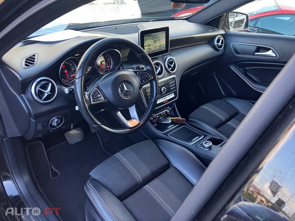 Mercedes-Benz A 180 d 7G-DCT Urban