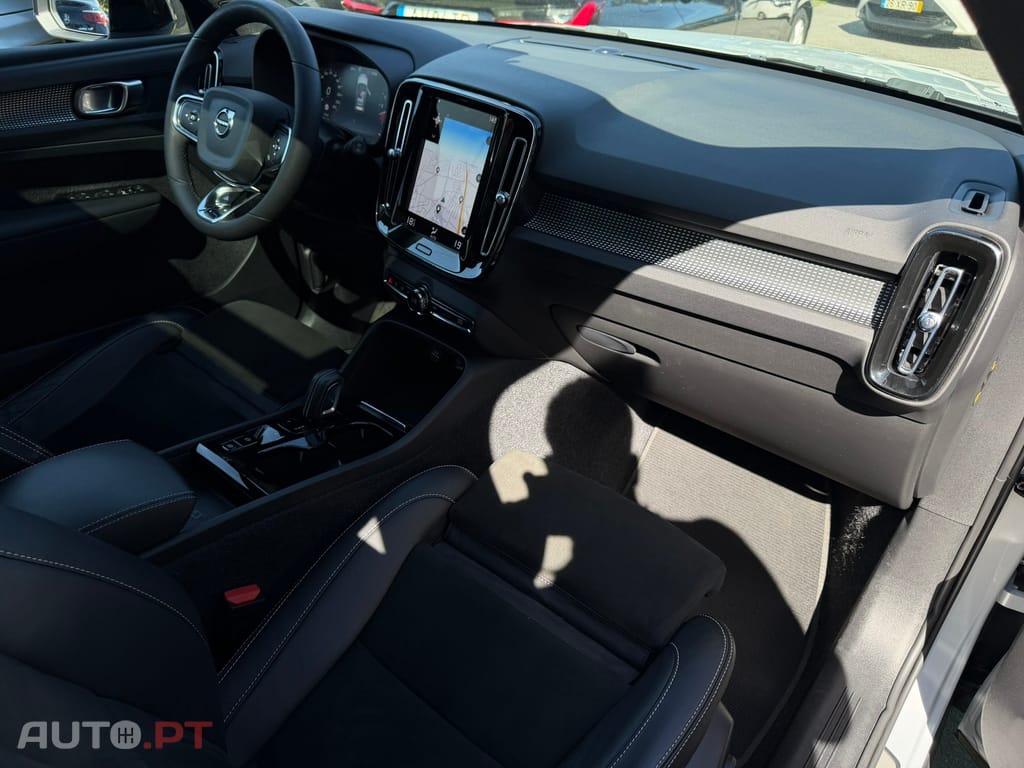 Volvo XC40 1.5 T4 PHEV R-Design