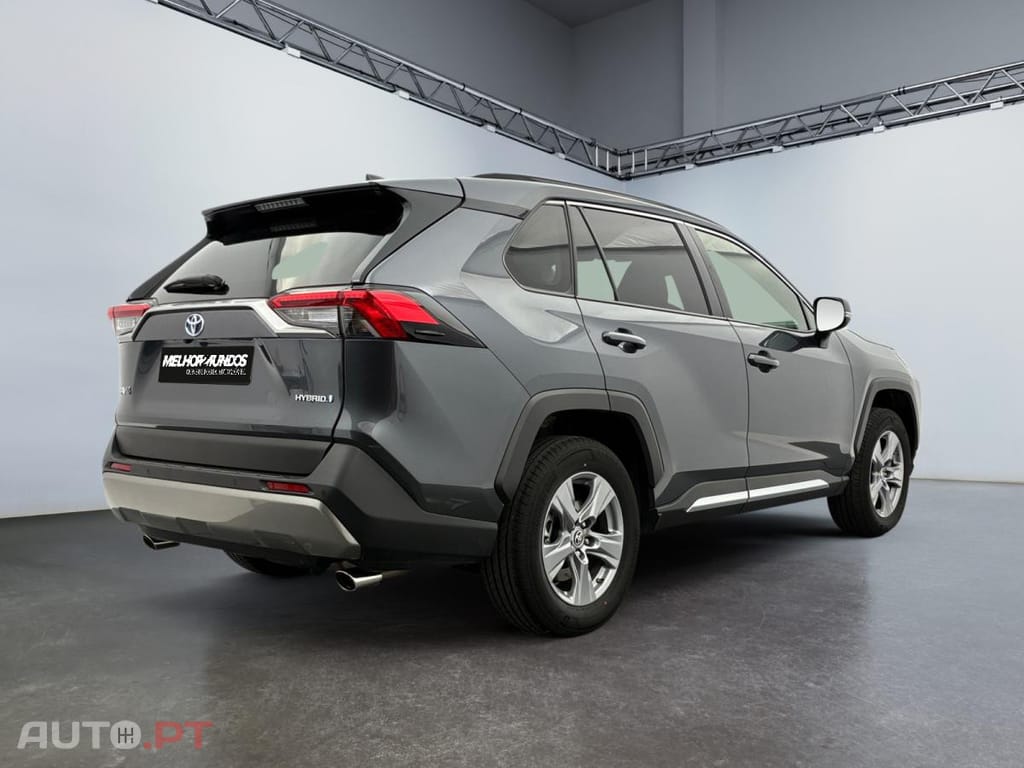 Toyota RAV4 2.5 Dynamic Business AWD