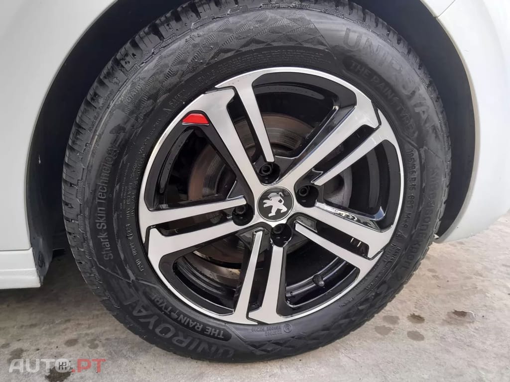 Peugeot 208 1.2 PureTech Style