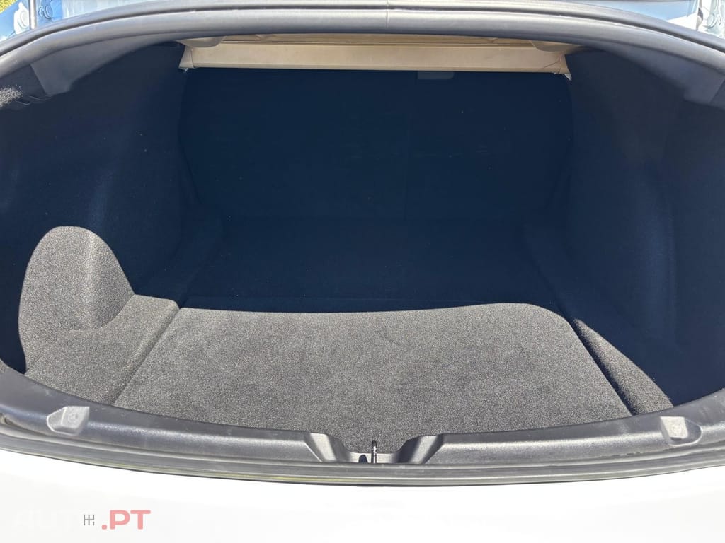 Tesla Model 3 Long-Range Dual Motor AWD