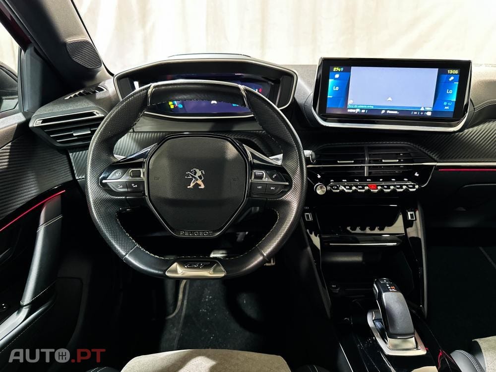 Peugeot E-208 50 kWh GT Pack