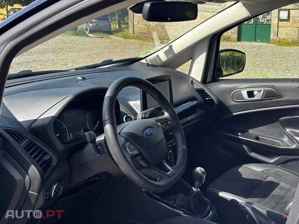 Ford EcoSport 1.0 EcoBoost ST-Line Plus