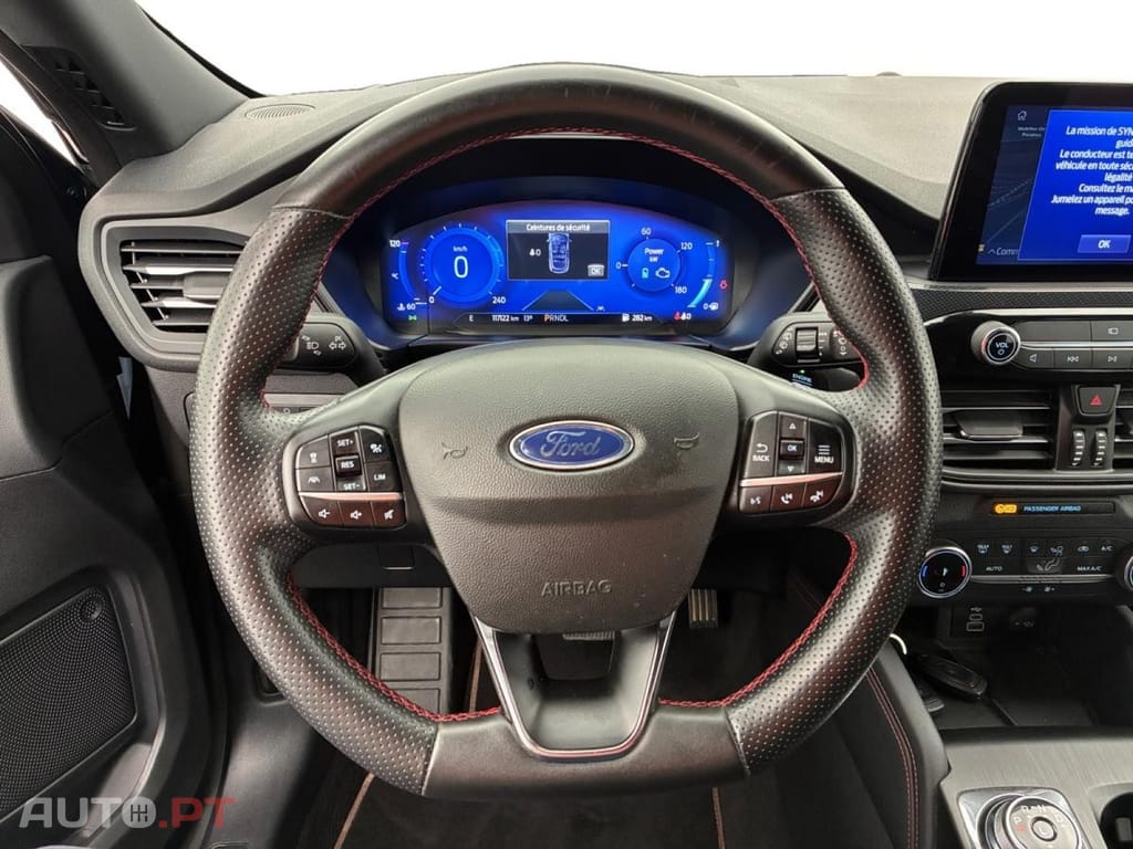 Ford Kuga 2.5 FlexiFuel FHEV ST-Line