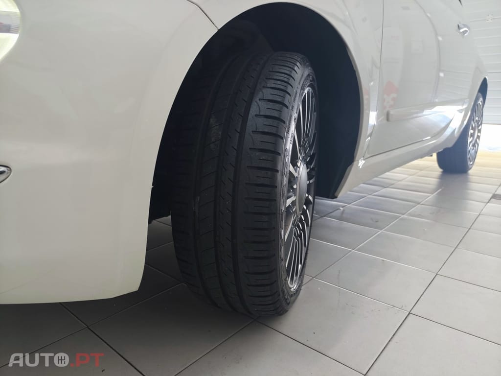 Fiat 500 1.2 Lounge Dualogic