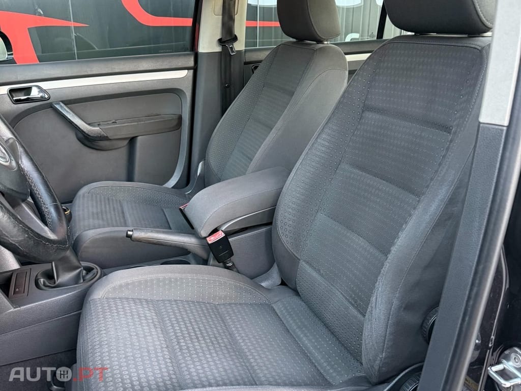 Volkswagen Touran 1.9 TDi Basis 7L