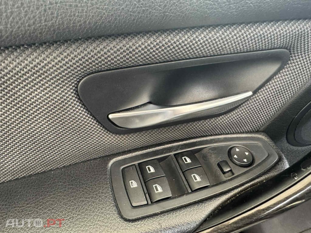 BMW 318 d Touring Line Luxury