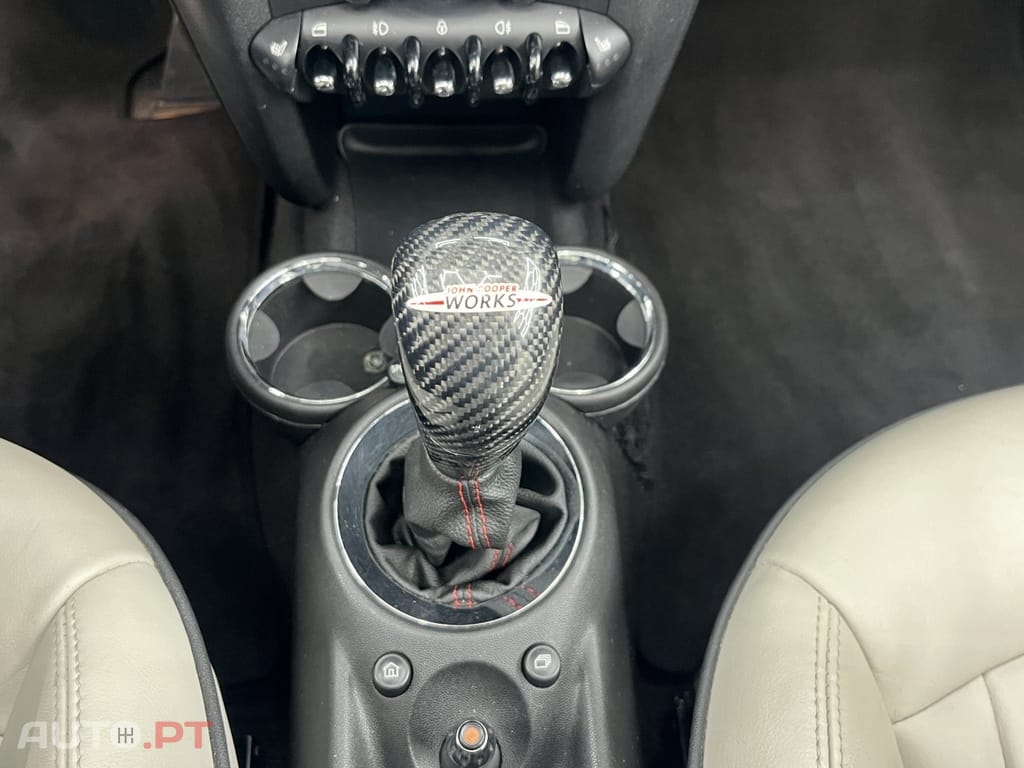 MINI Cooper John Cooper Works
