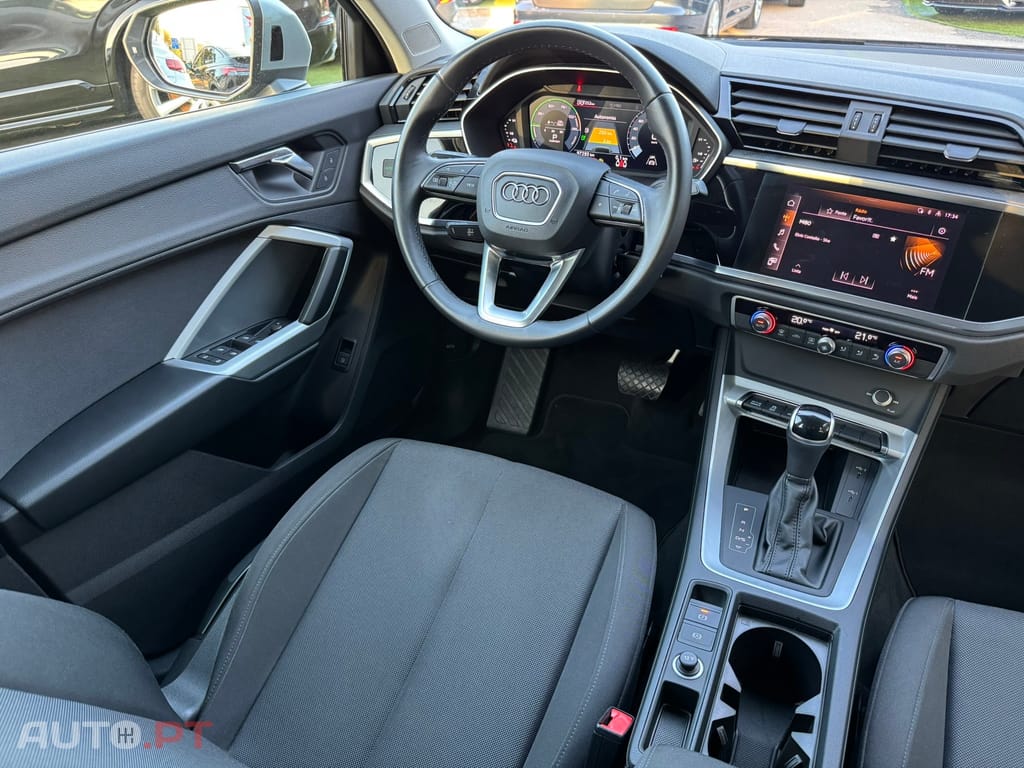 Audi Q3 45 TFSIe S tronic