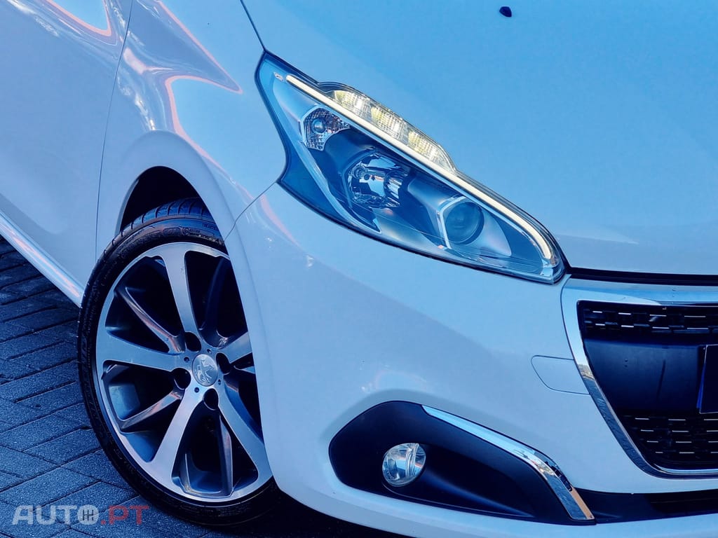 Peugeot 208 1.2 PureTech Style