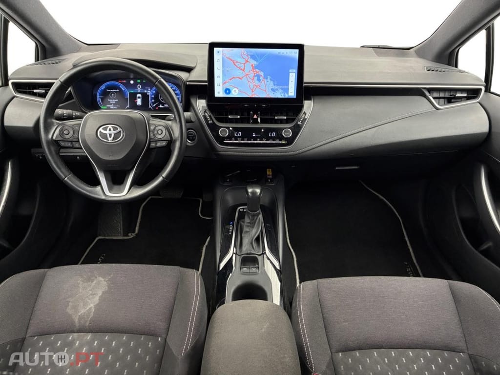 Toyota Auris Touring Sports 1.8 Hybrid Dynamic Business + Beyond Zero Academy