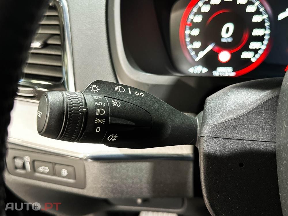 Volvo XC90 T8 AWD Twin Engine Geartronic Inscription