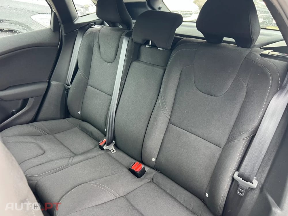 Volvo V40 2.0 D2 Kinetic