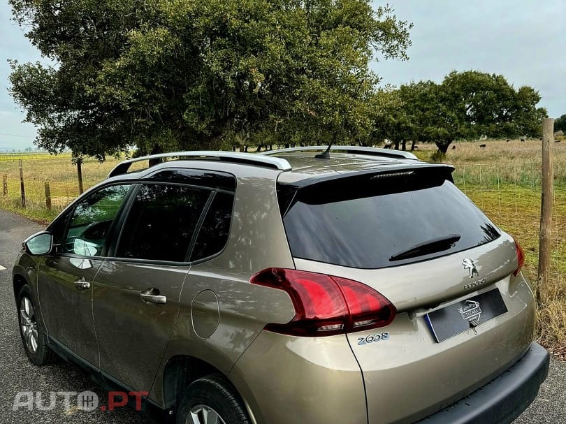 Peugeot 2008 1.6 BlueHDi Style