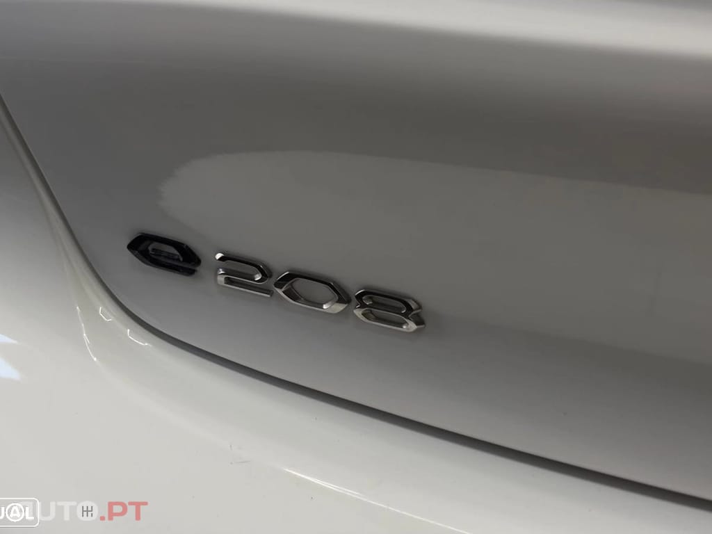 Peugeot E-208 Active Pack
