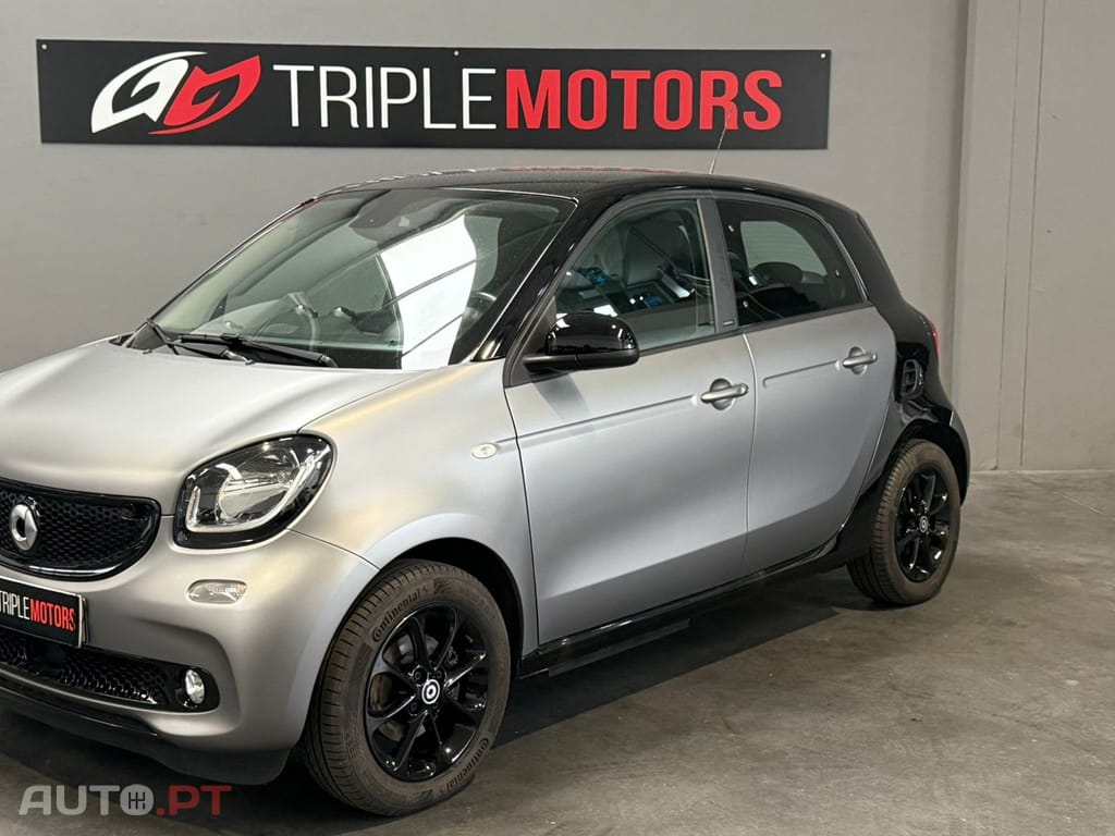 Smart ForFour Outro