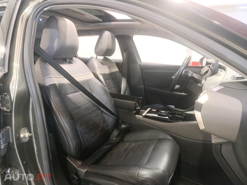 Citroen C5 1.6 Hybrid Shine Pack e-EAT8