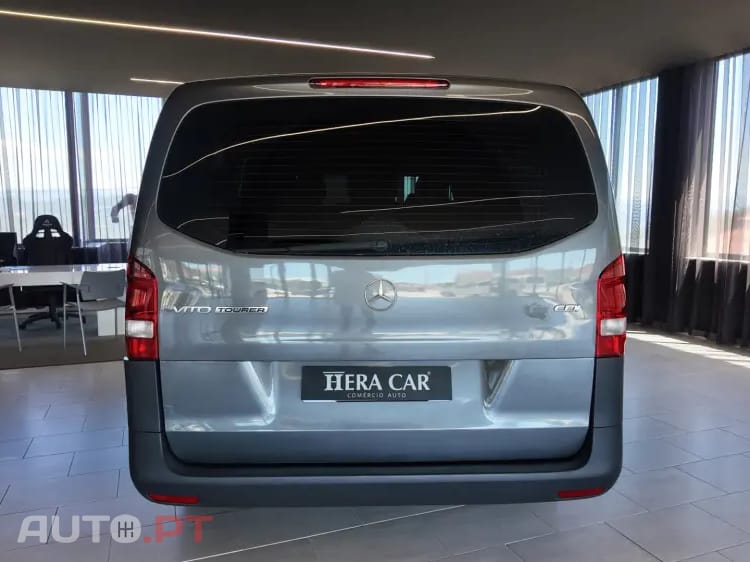 Mercedes-Benz Vito Outro